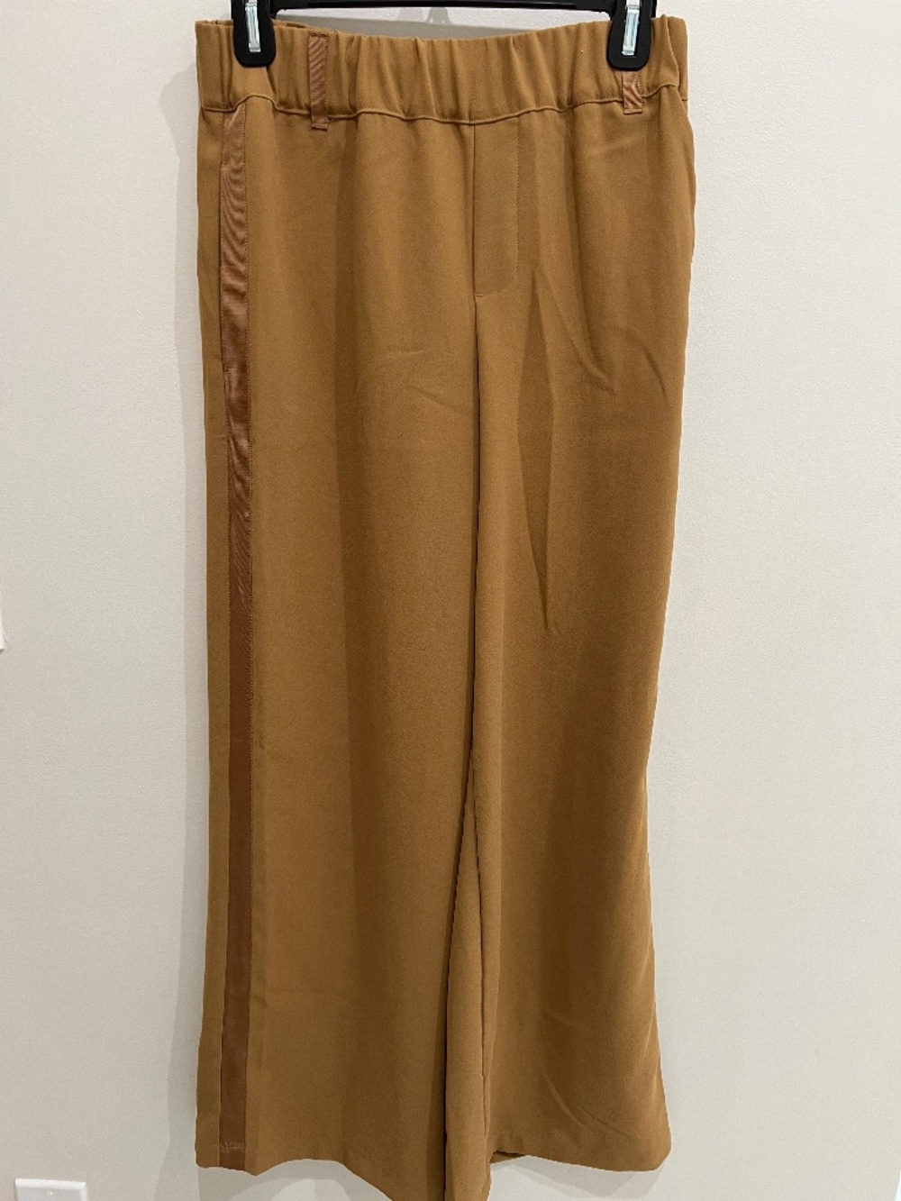 NWT - Anthropologie Khaki Pant with Ribbon Stripe Detail - XS